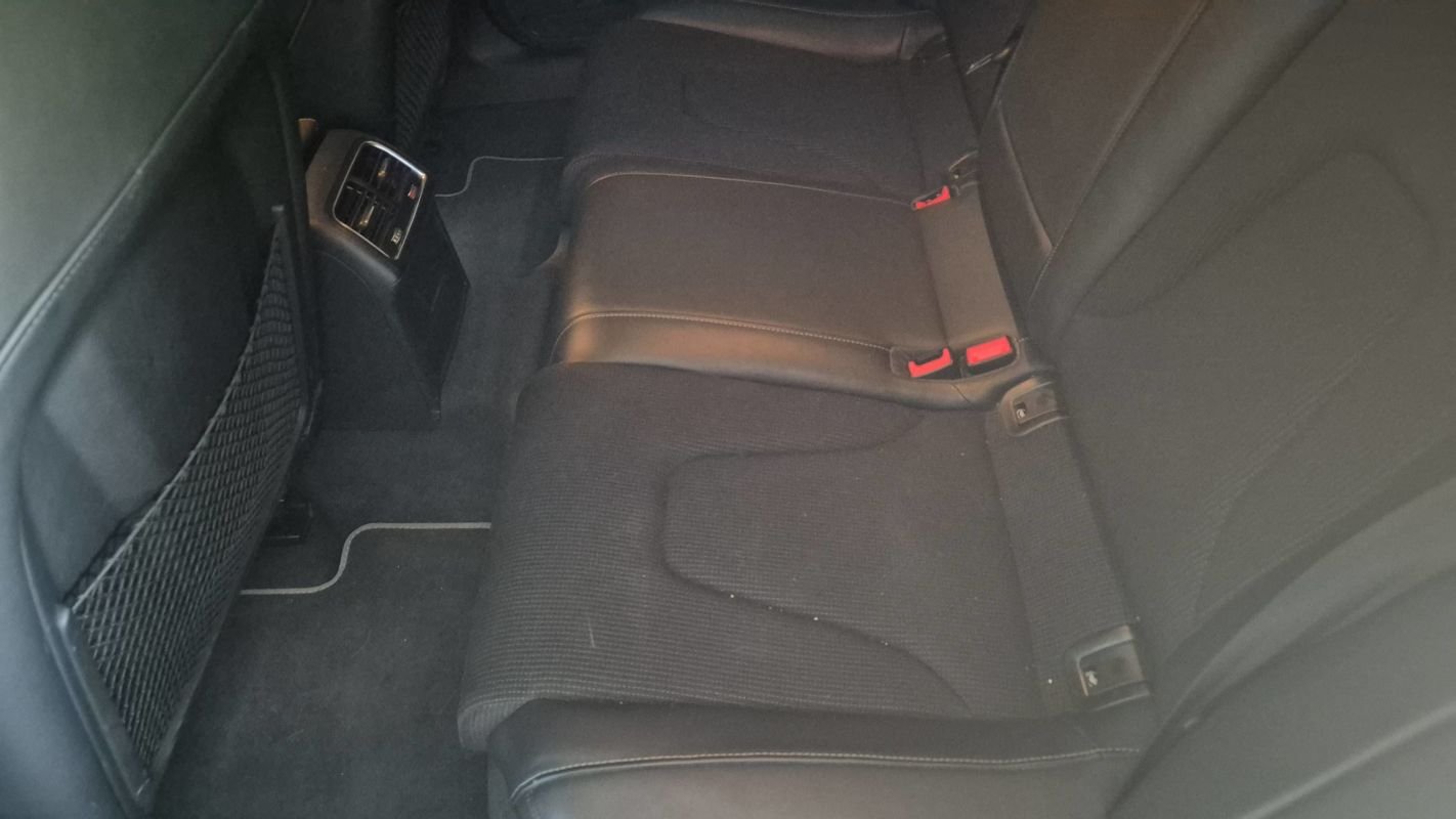 Audi A4 Avant - Photo 25