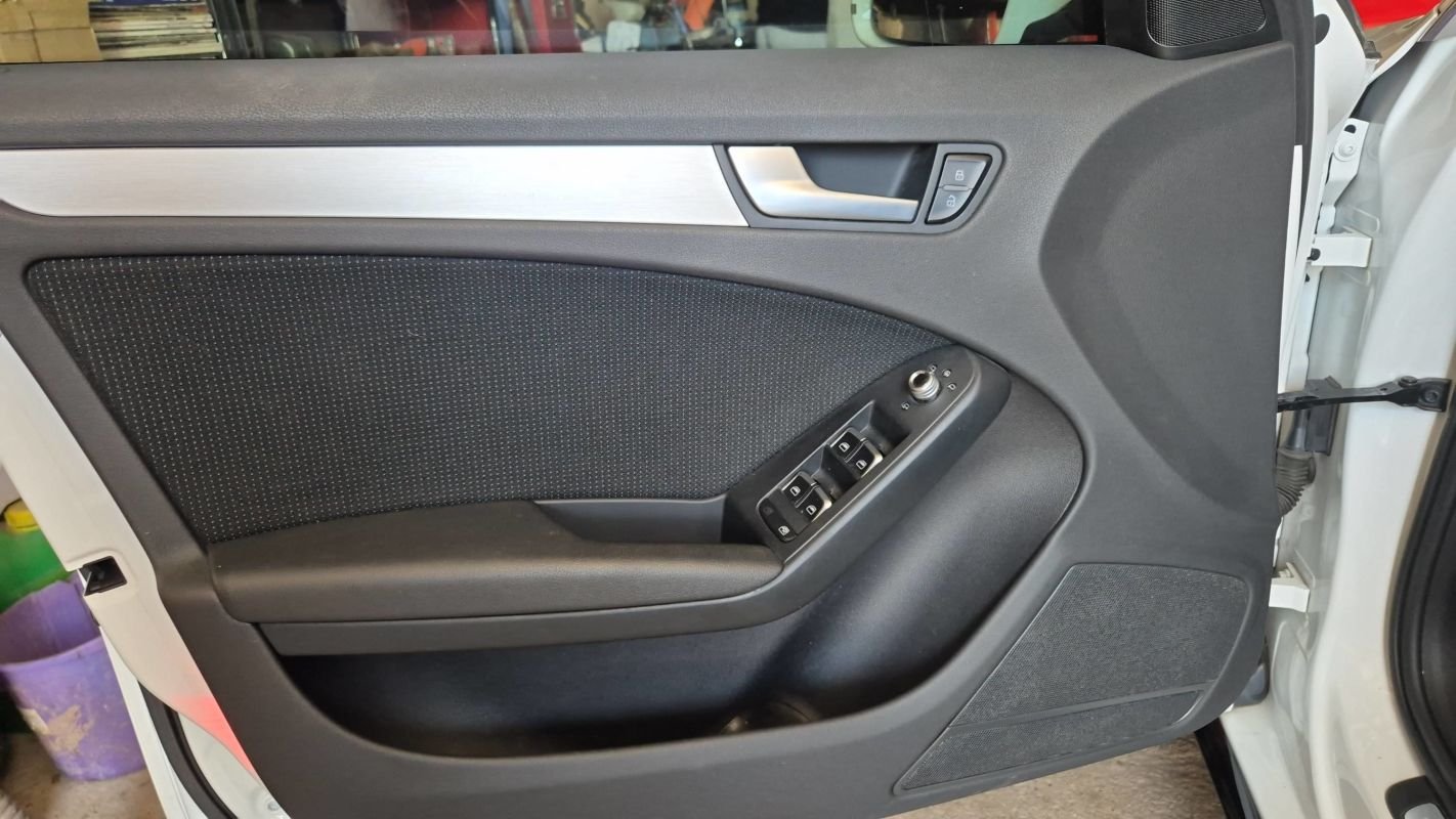 Audi A4 Avant - Photo 7