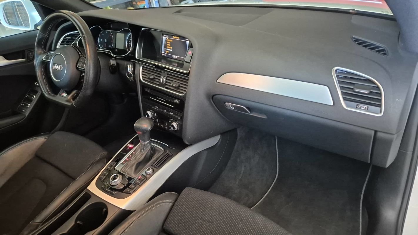 Audi A4 Avant - Photo 10