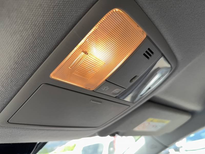 Toyota Auris - Photo 37