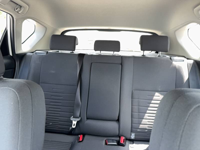 Toyota Auris - Photo 40