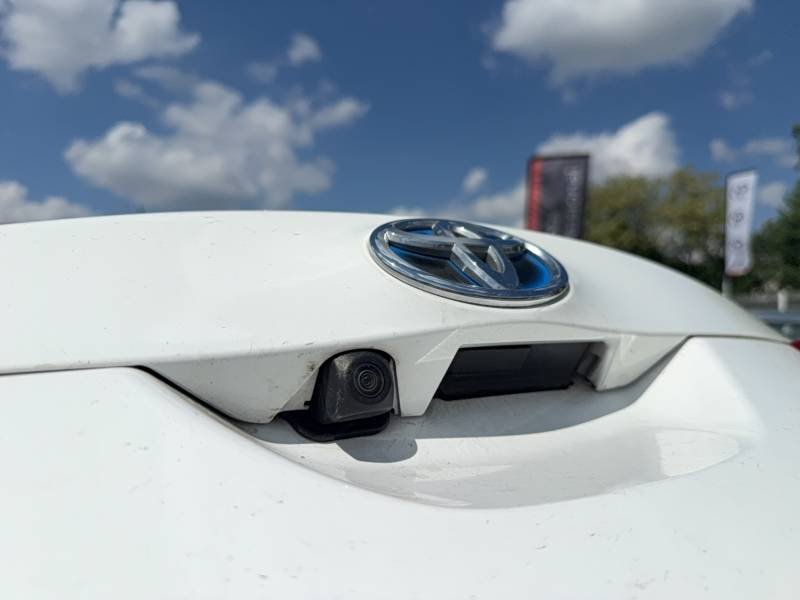 Toyota Auris - Photo 41
