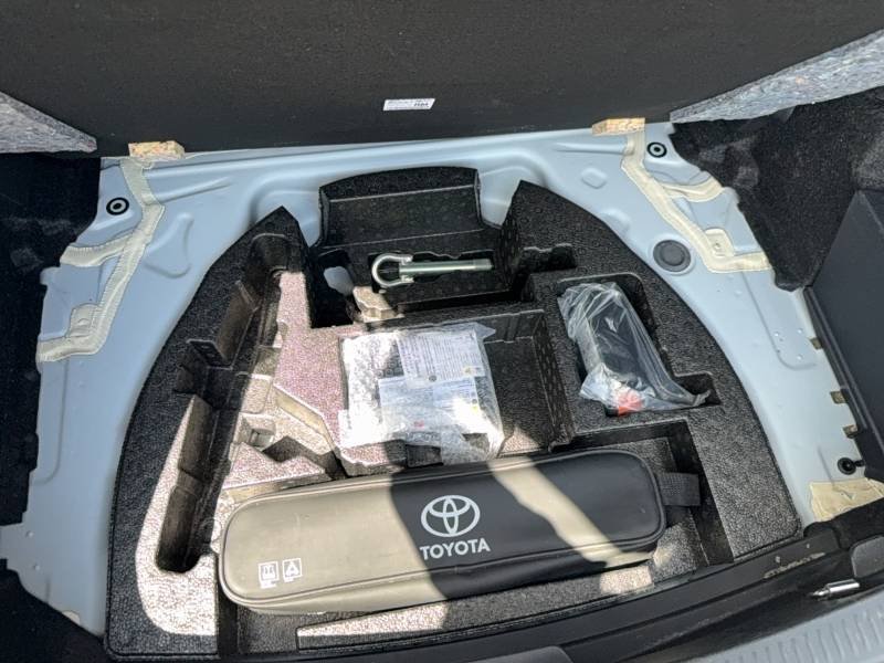 Toyota Auris - Photo 43