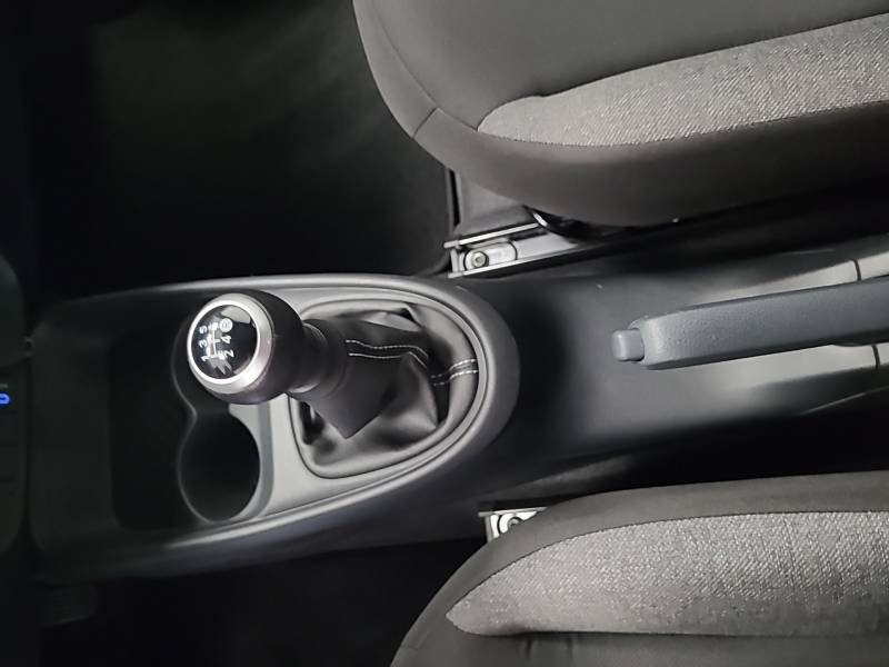 Toyota aygo x - Photo 17