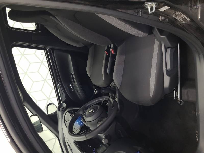 Toyota aygo x - Photo 10