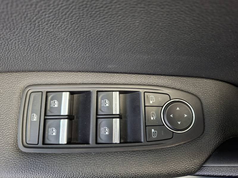 Renault Captur - Photo 17