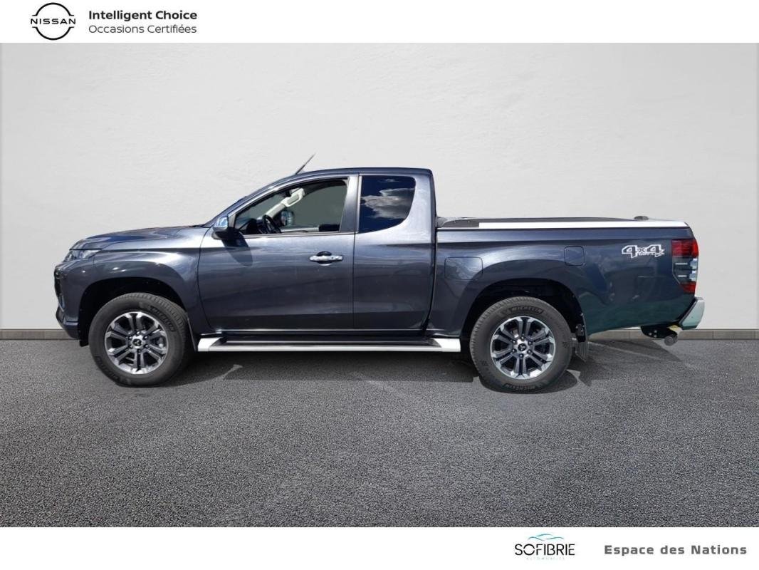Mitsubishi L200 - Photo 2
