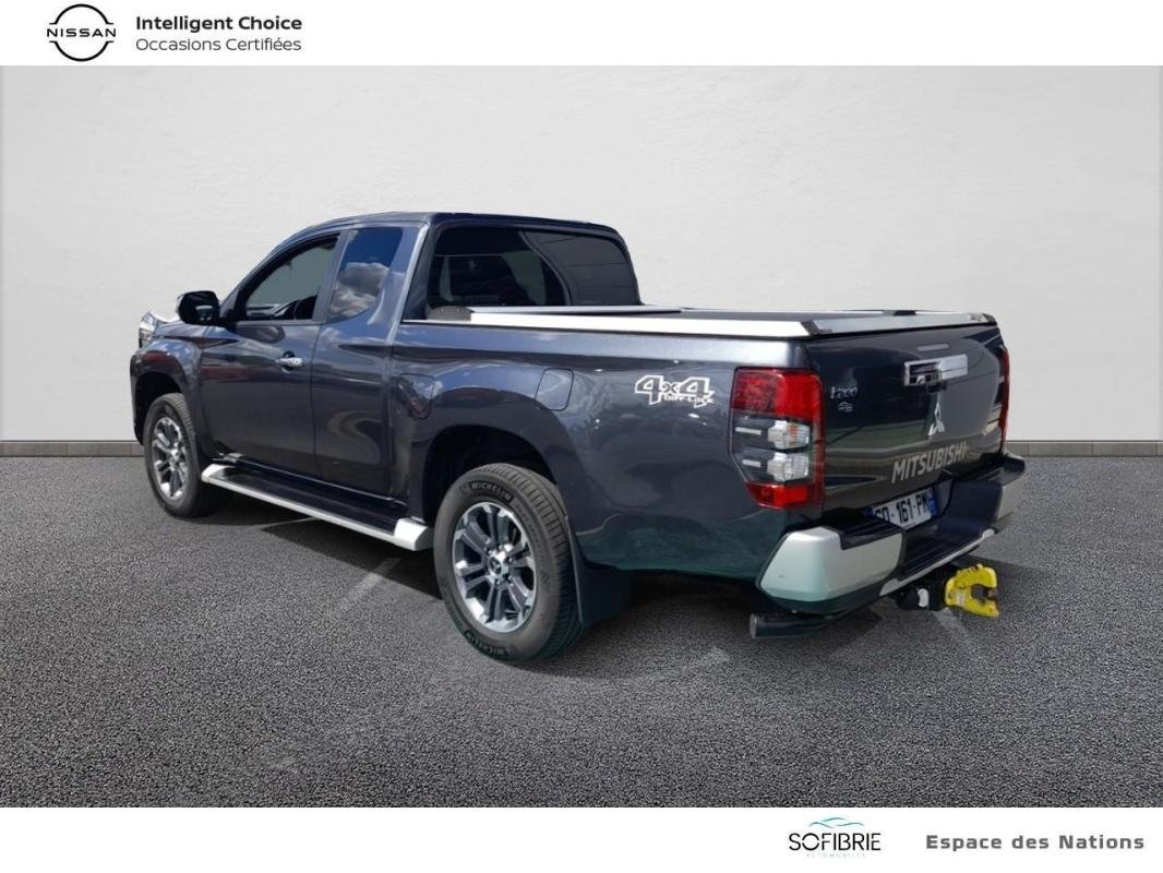 Mitsubishi L200 - Photo 3