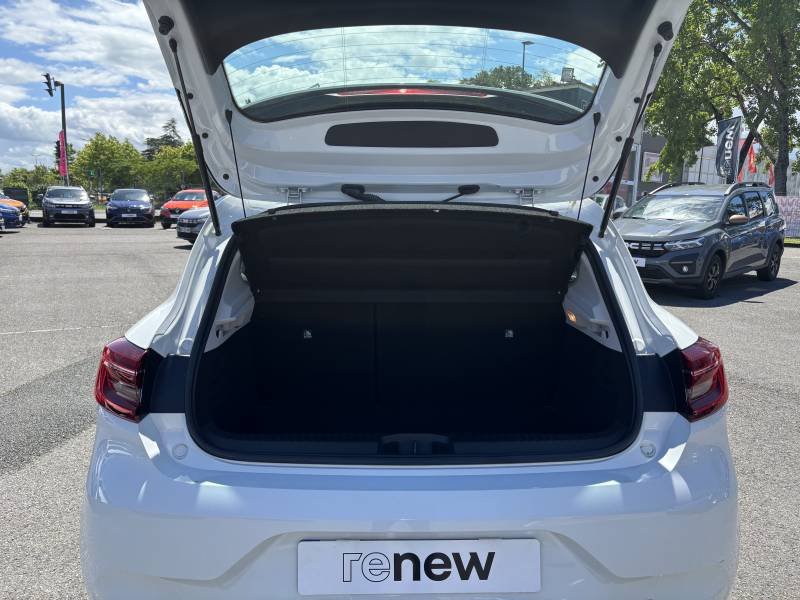 Renault Clio - Photo 17
