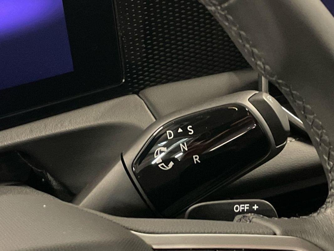 Volkswagen Tiguan - Photo 11