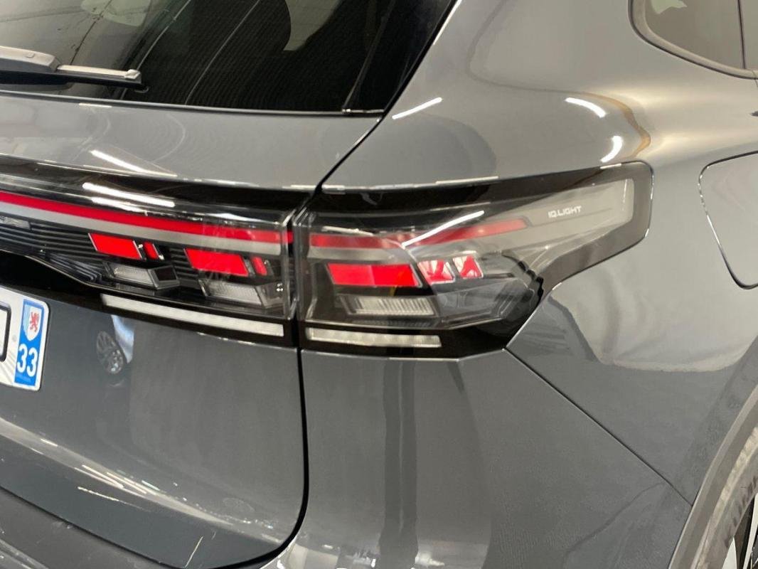 Volkswagen Tiguan - Photo 30