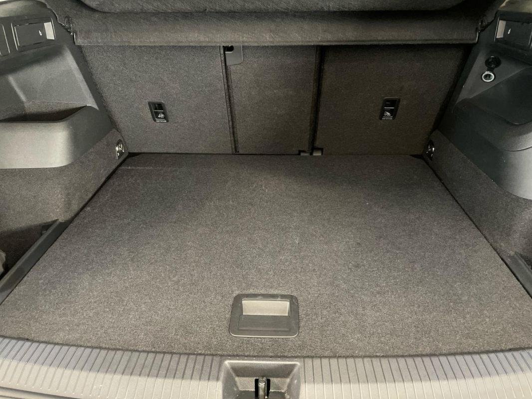 Volkswagen Tiguan - Photo 31