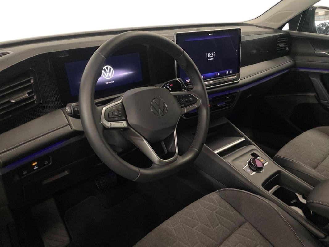Volkswagen Tiguan - Photo 9