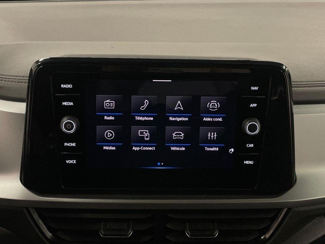 Volkswagen T-Roc - Photo 16