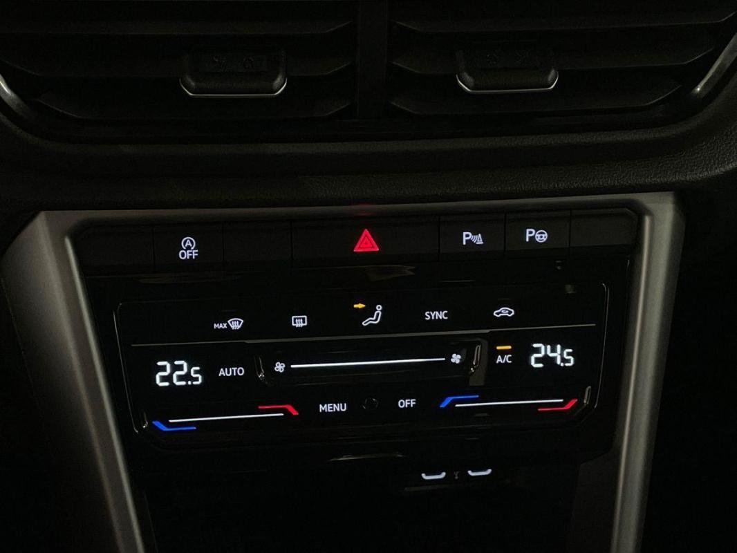 Volkswagen T-Roc - Photo 19