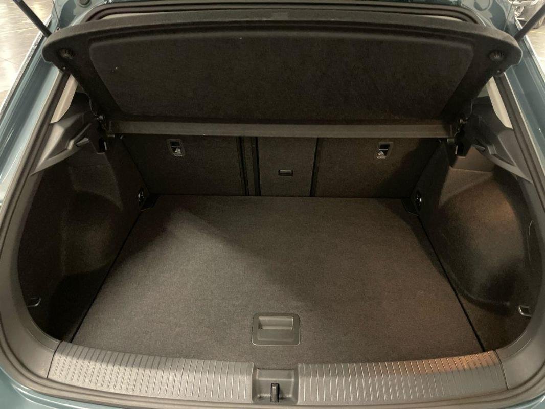 Volkswagen T-Roc - Photo 31