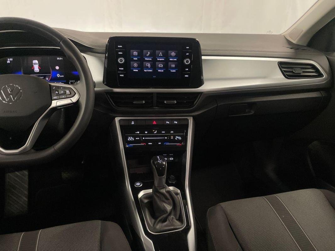 Volkswagen T-Roc - Photo 10