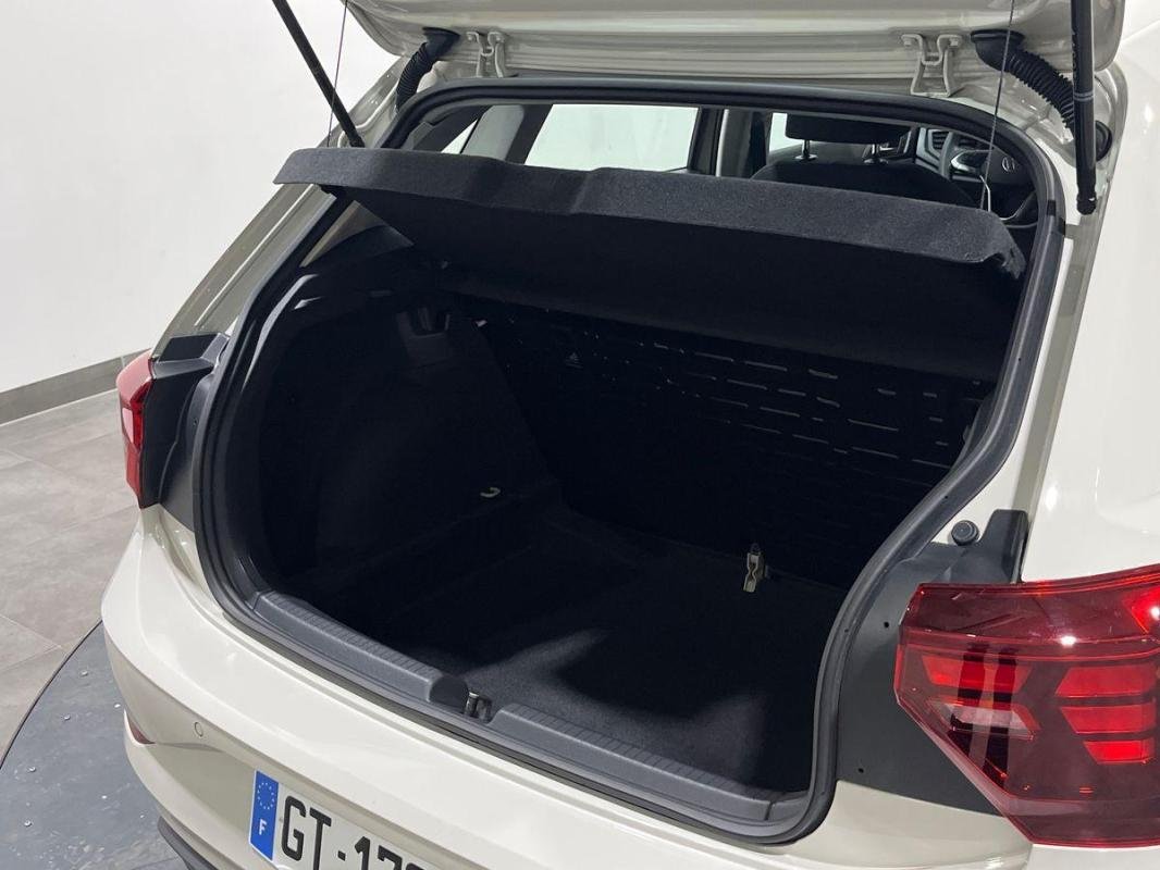 Volkswagen Polo - Photo 32