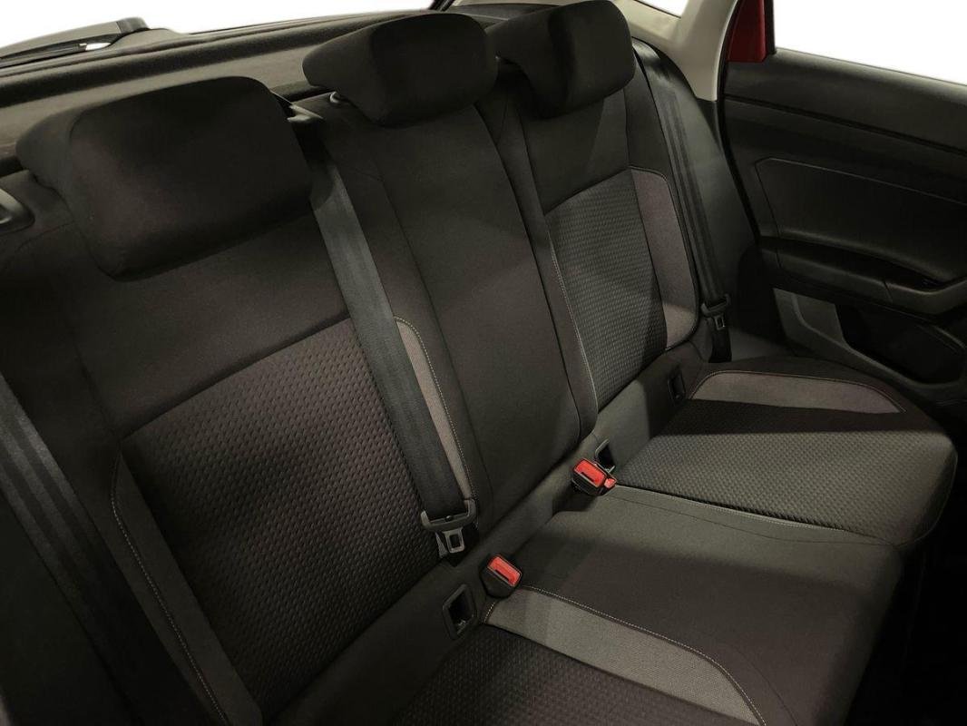 Volkswagen Polo - Photo 23