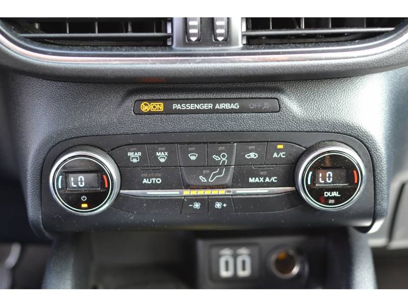 Ford Kuga - Photo 18