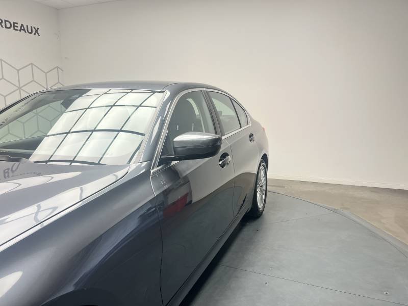 BMW Série 3 - Photo 10