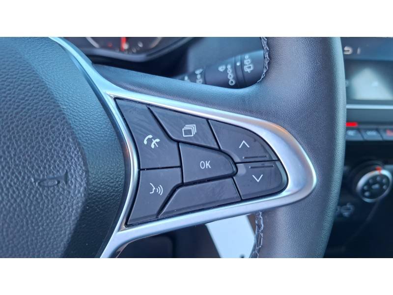 Renault Clio - Photo 18