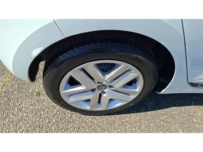 Renault Clio - Photo 31