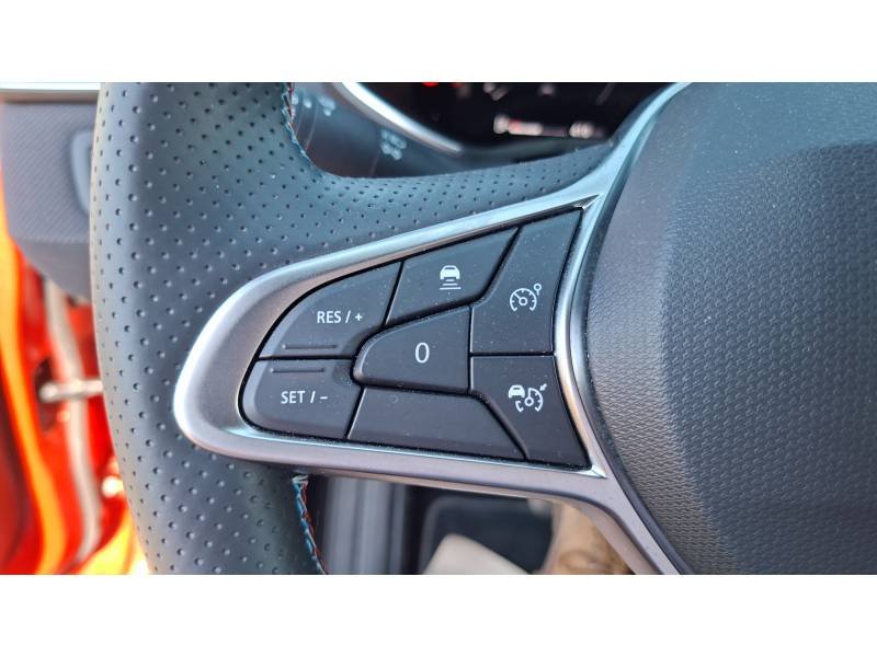 Renault Clio - Photo 22