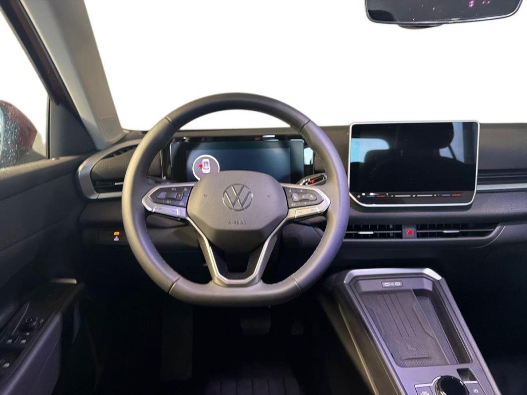 Volkswagen T-Roc - Photo 24