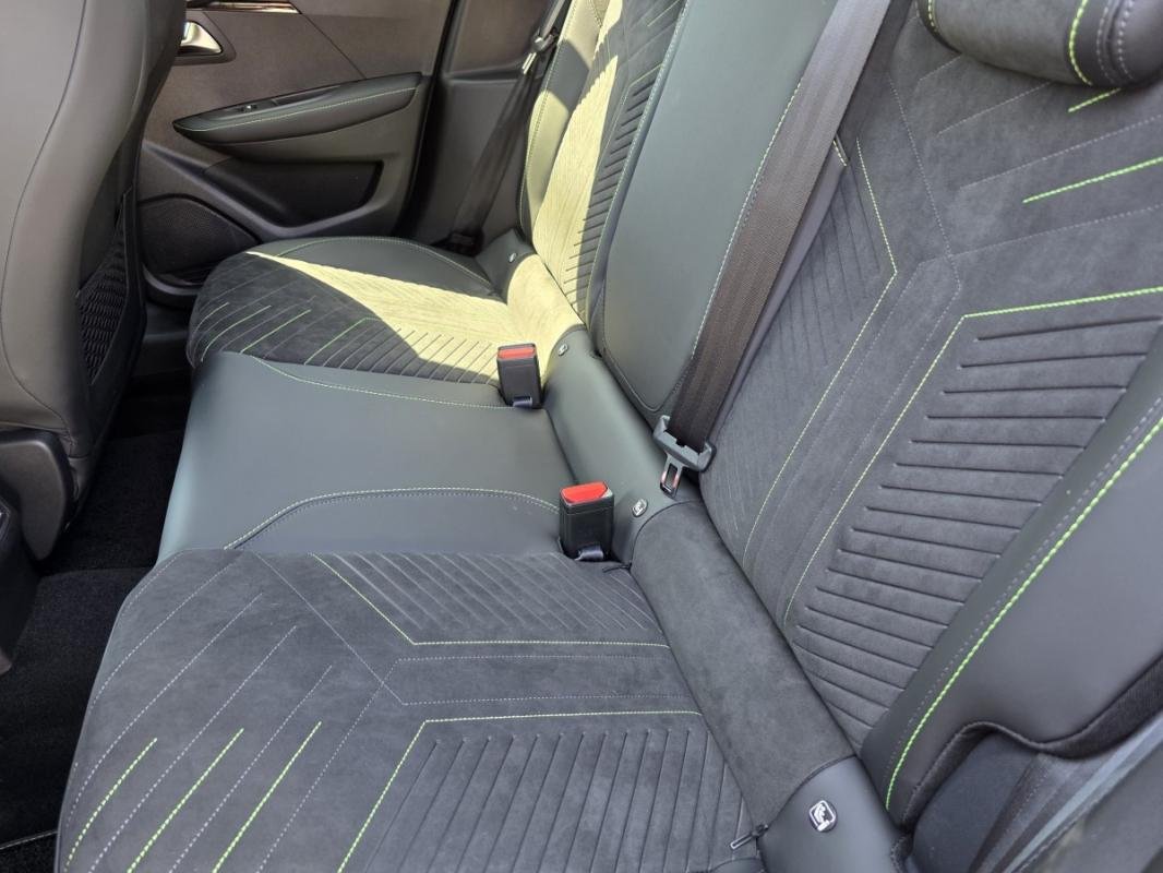 Peugeot 208 - Photo 20