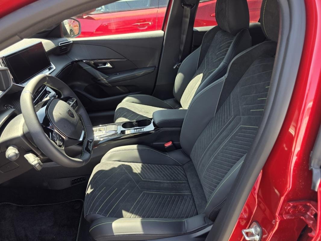 Peugeot 208 - Photo 21