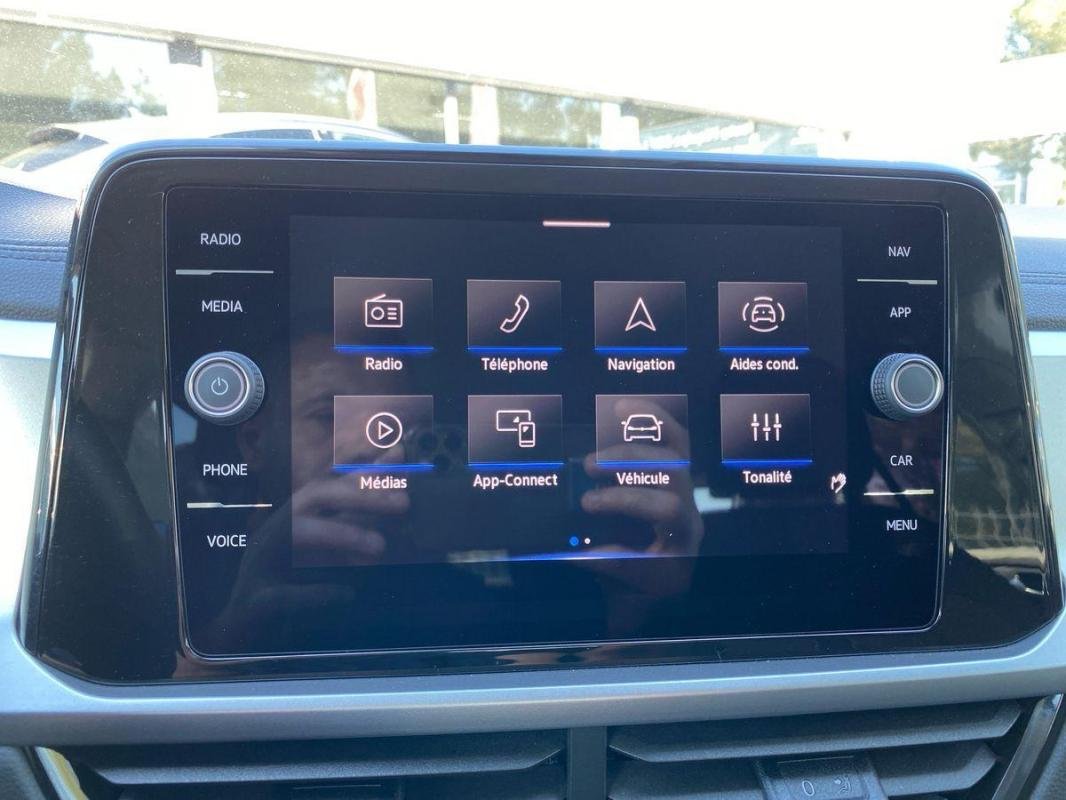 Volkswagen T-Roc - Photo 16