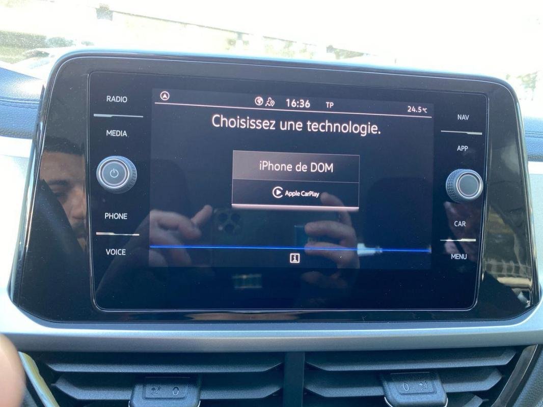 Volkswagen T-Roc - Photo 17