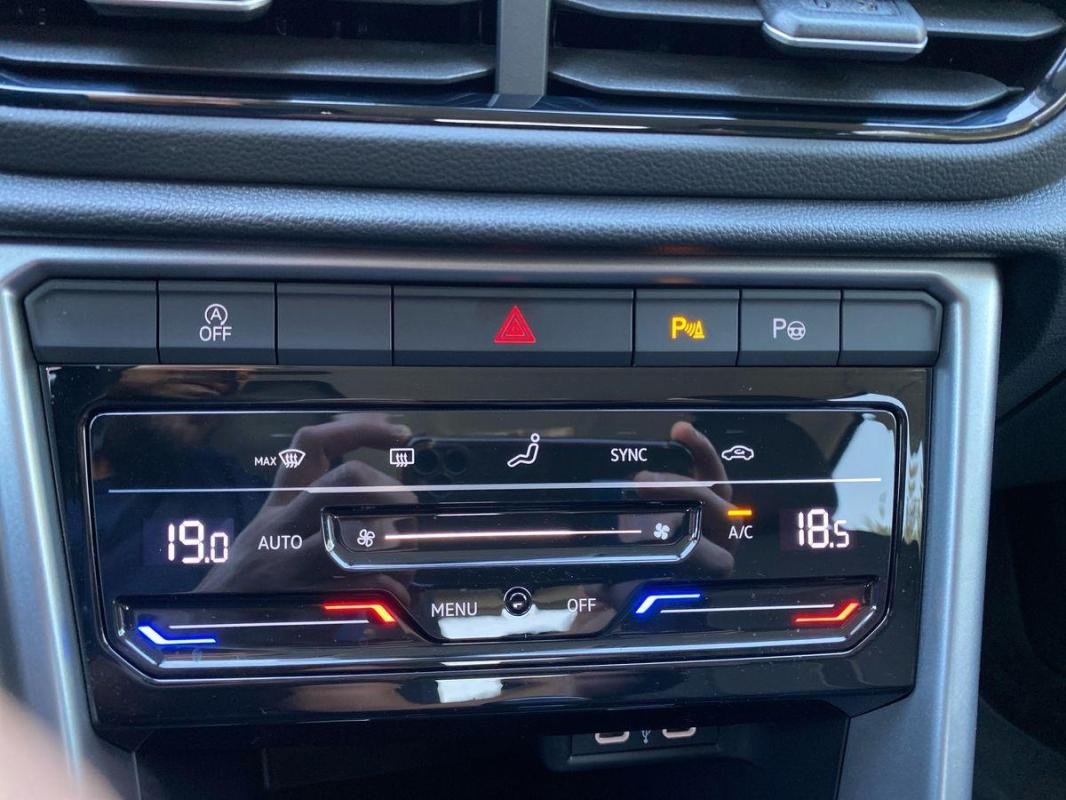 Volkswagen T-Roc - Photo 19