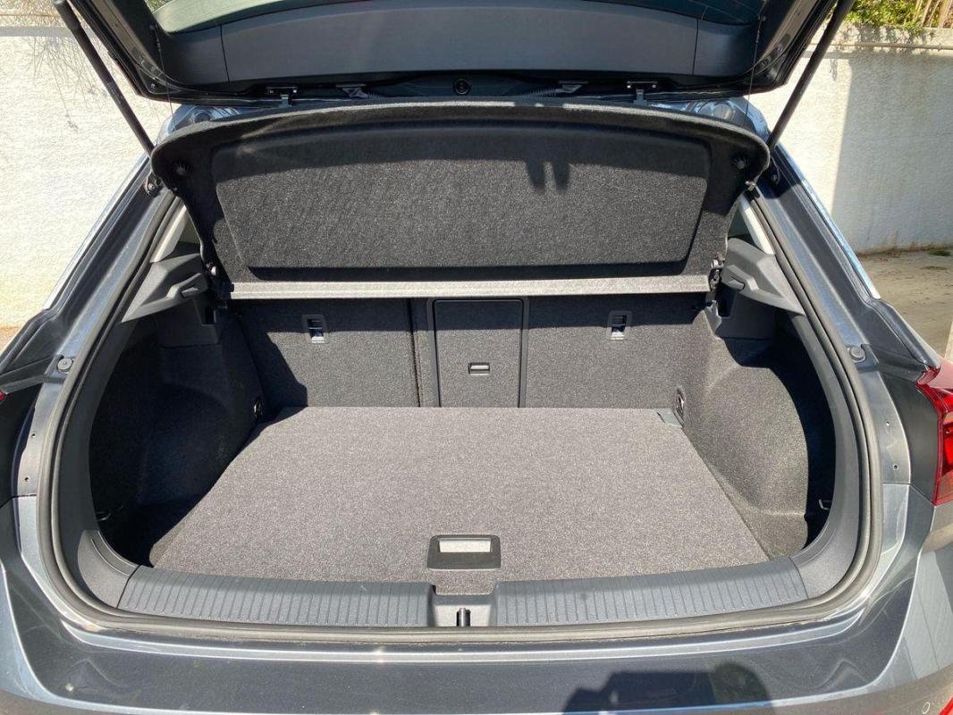 Volkswagen T-Roc - Photo 31