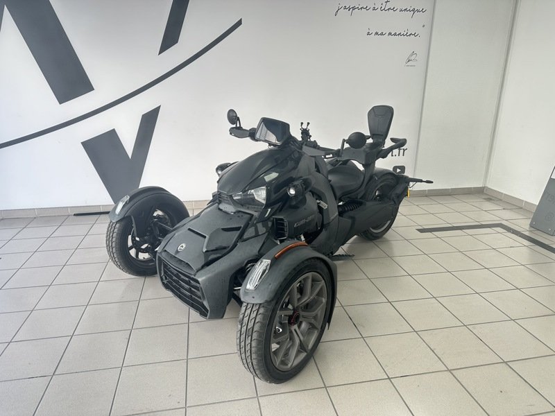 Can-Am Can-Am STANDARD 900