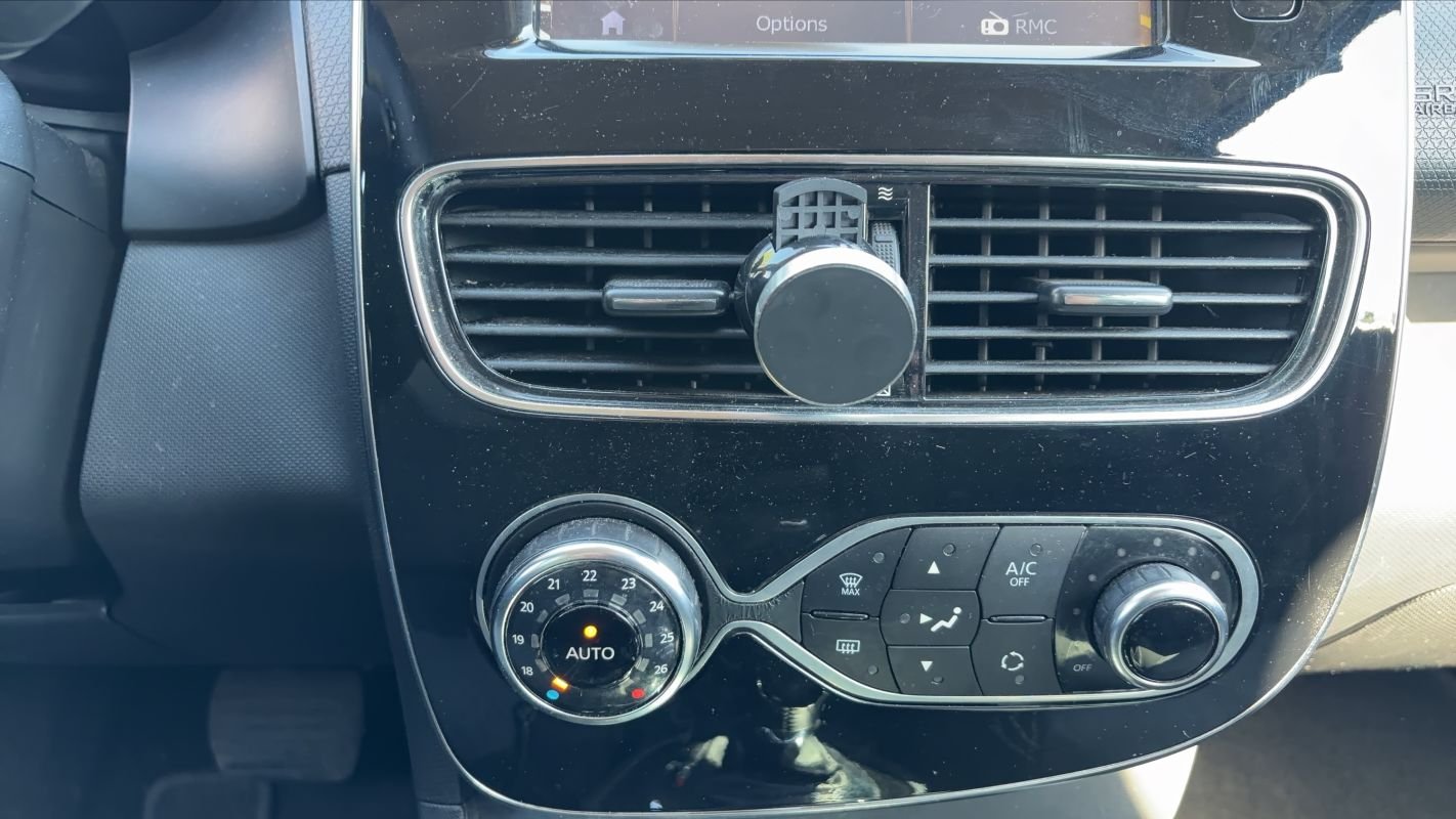 Renault Clio - Photo 13