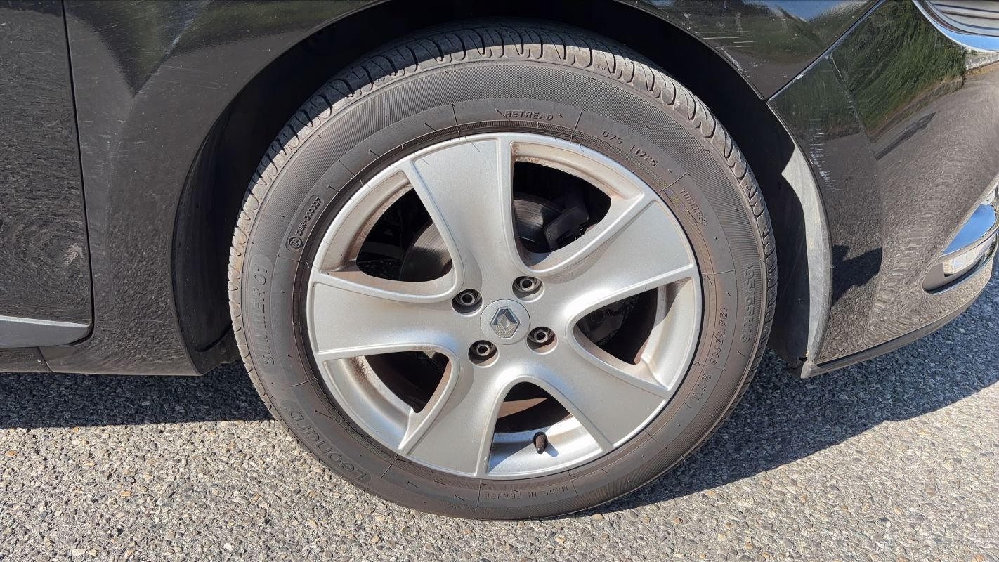 Renault Clio - Photo 17
