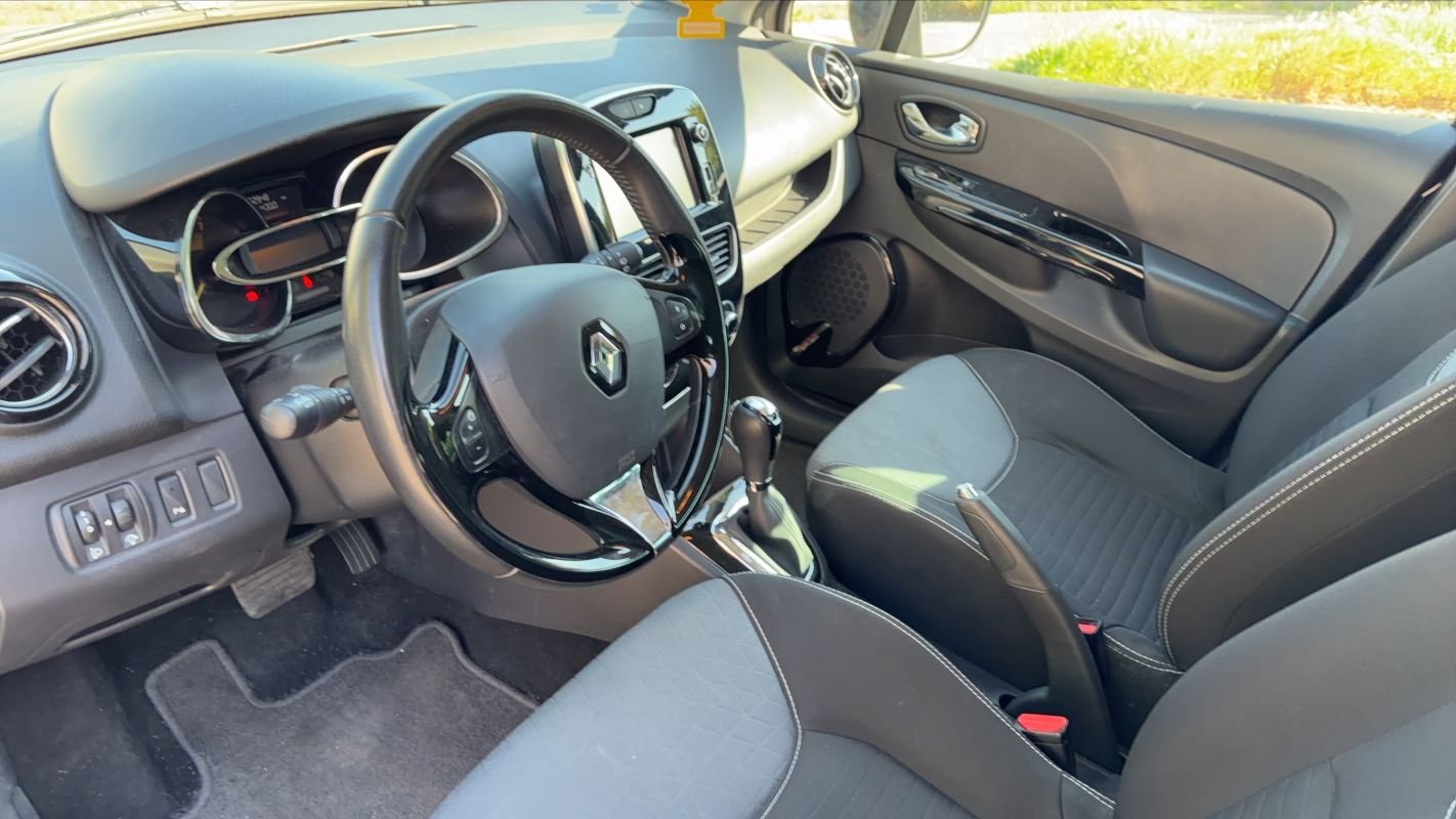 Renault Clio - Photo 8