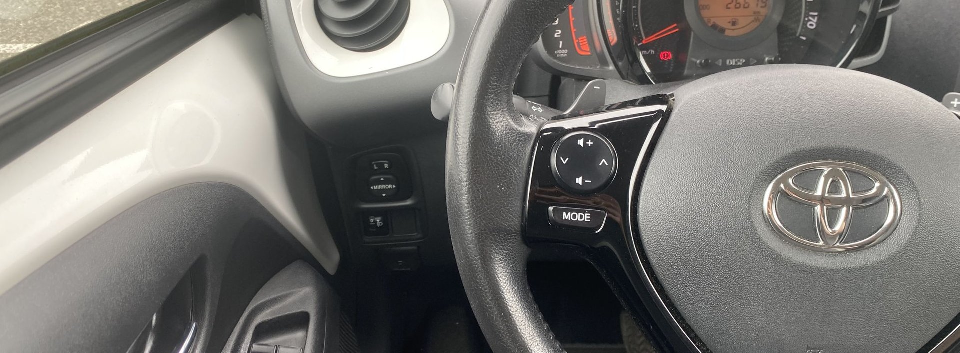 Toyota Aygo - Photo 13