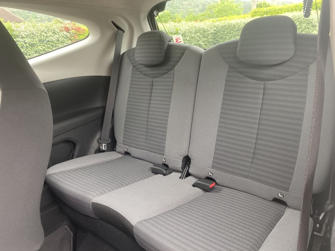 Toyota Aygo - Photo 9