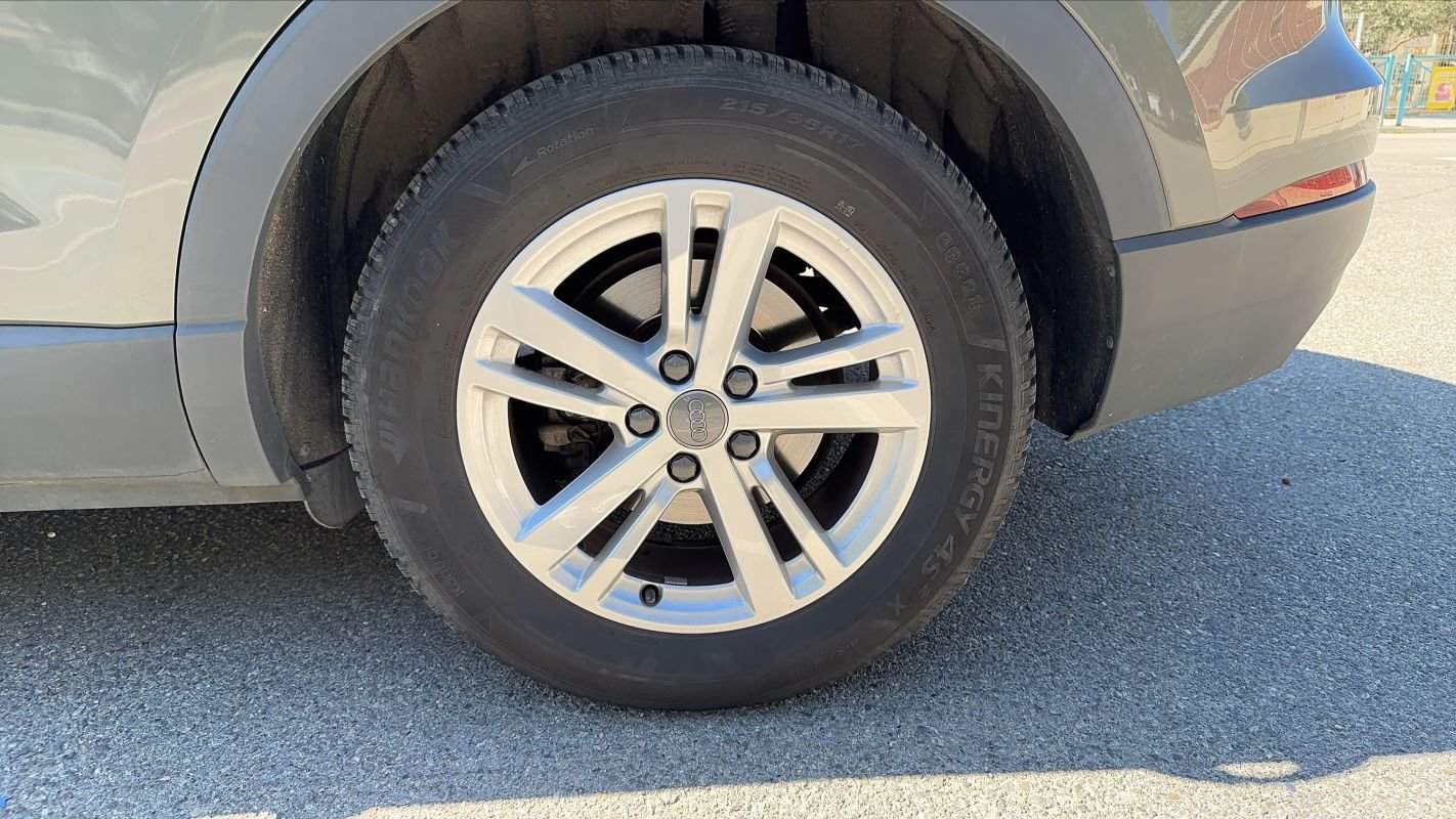 Audi Q3 - Photo 19
