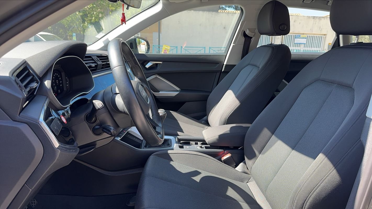 Audi Q3 - Photo 25