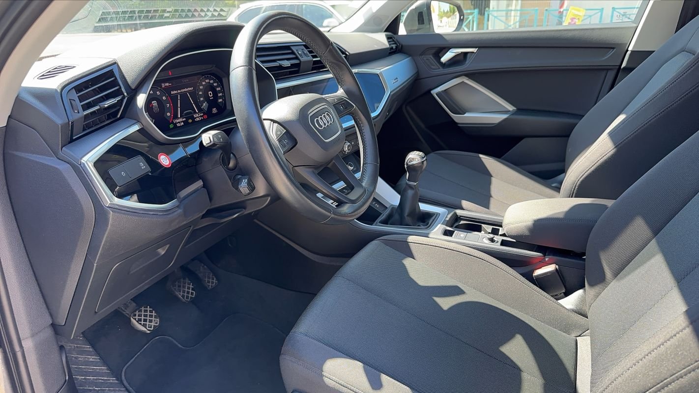 Audi Q3 - Photo 8