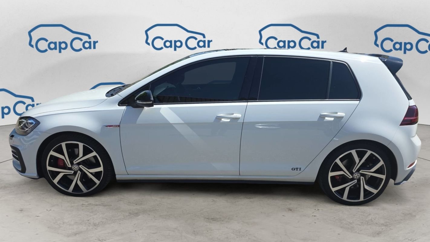 Volkswagen Golf - Photo 2