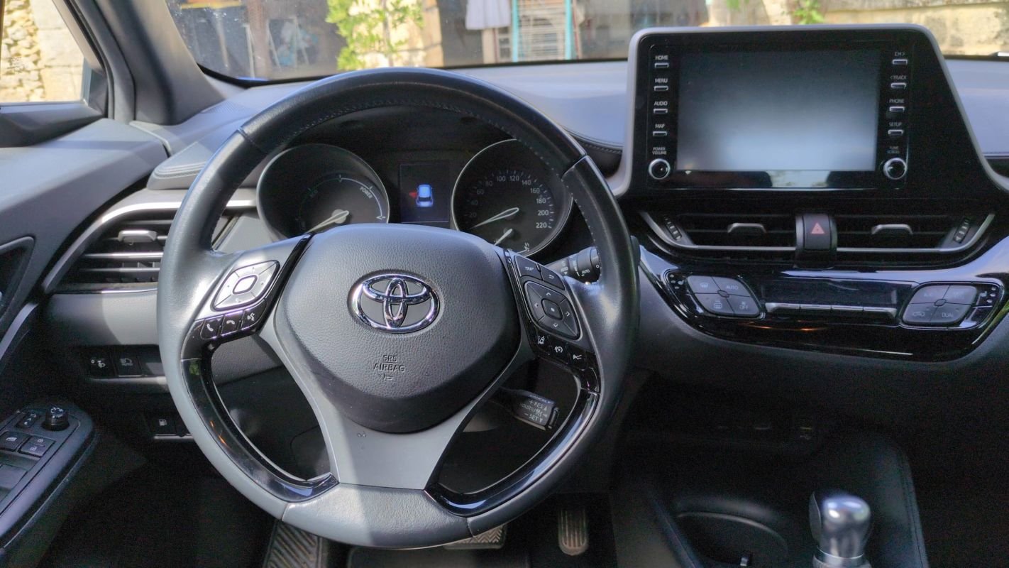 Toyota C-HR - Photo 22