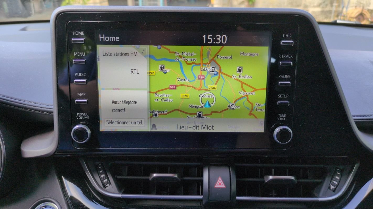 Toyota C-HR - Photo 24