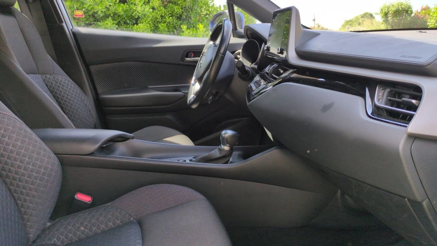Toyota C-HR - Photo 27