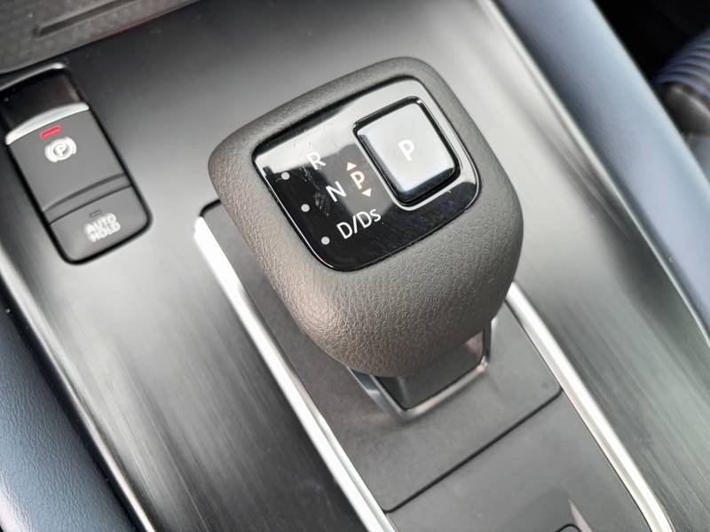 Nissan Qashqai - Photo 12