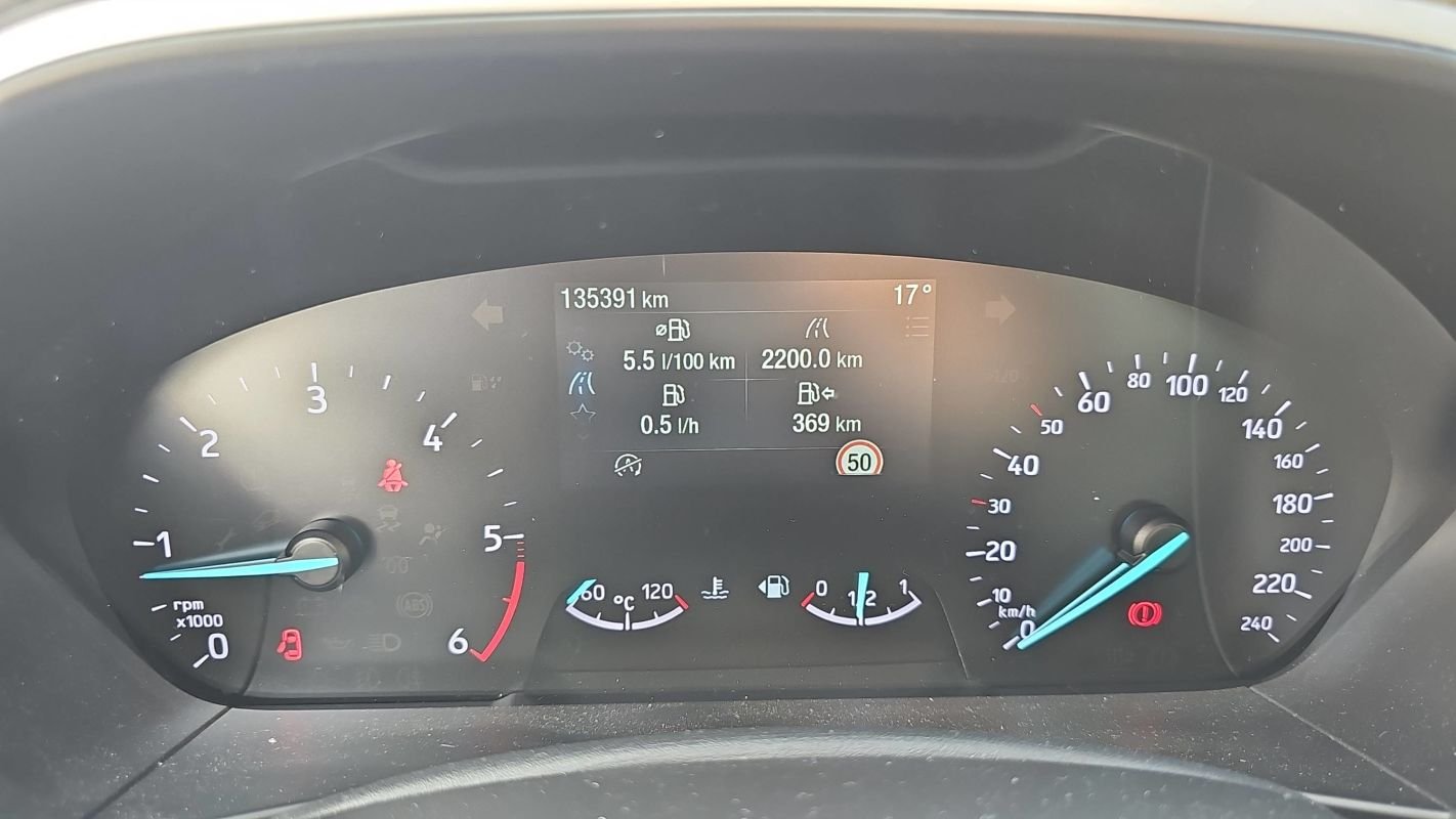 Ford Focus - Photo 12